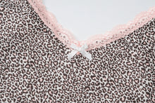 Hugcitar 2025 Leopard Print Slips Bows Patchwork Lace Sexy Slim Crop Camis Top Summer Fashion Women Y2K Outfits Festival Party