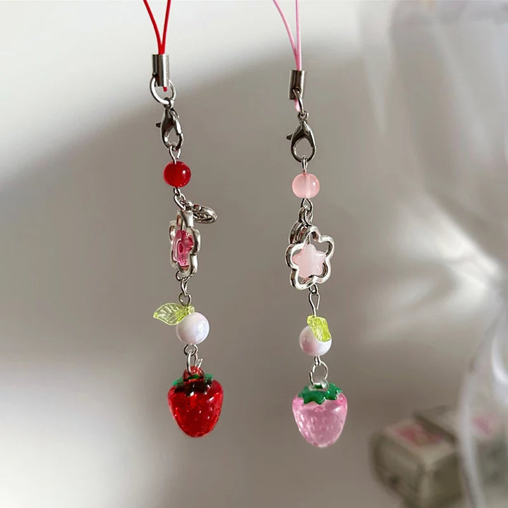 1Pc Lightweight Sweet Cute Strawberry Keychain Xyu Cellphone Charm Lanyard Lovely Fruits Chain for Girls Aesthetic Jewelry Props
