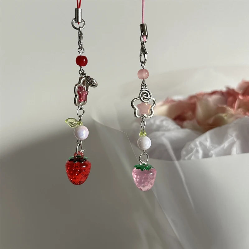 1Pc Lightweight Sweet Cute Strawberry Keychain Xyu Cellphone Charm Lanyard Lovely Fruits Chain for Girls Aesthetic Jewelry Props