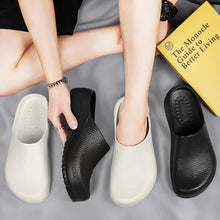 Men Slippers Couples Garden Clog Women Water Proof Chef Shoe Comfortable Sandal Slippers For Pet Workers Outdoor Fishing Shoes